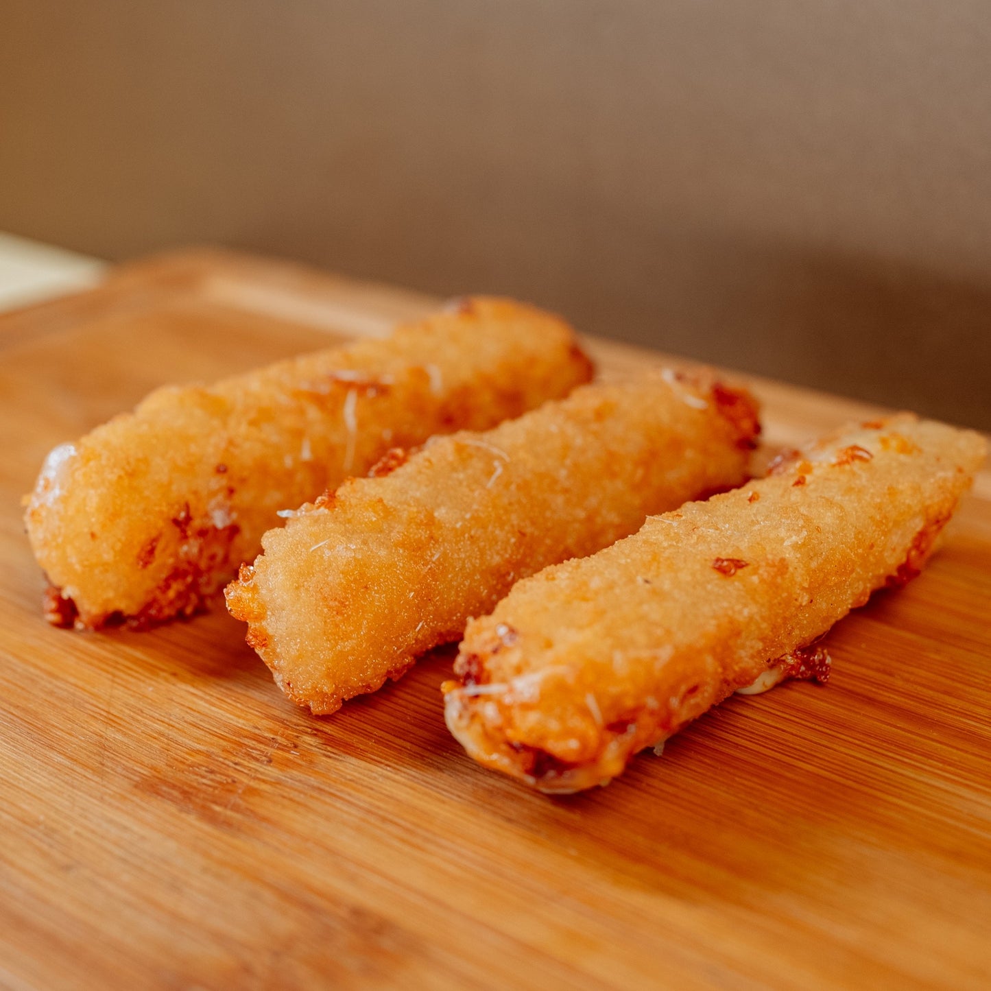 Mozarella Sticks (3 pcs)